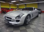 Mercedes SLS AMG